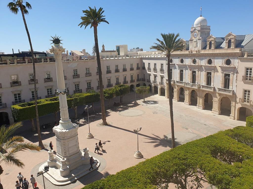 Imagen descriptiva de la promoción de plaza vieja de Almería